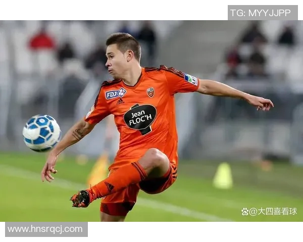 2017法甲精彩对决里昂迎战摩洛哥球队展现足球魅力