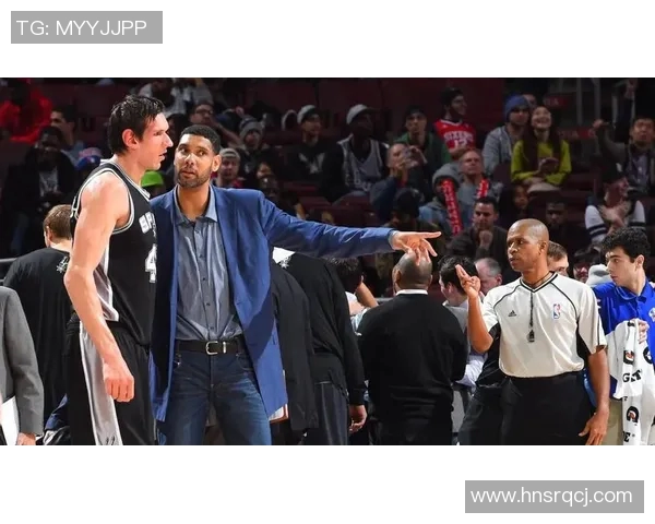 姚明与邓肯巅峰对决精彩视频回顾NBA传奇球员的精彩瞬间与对抗分析