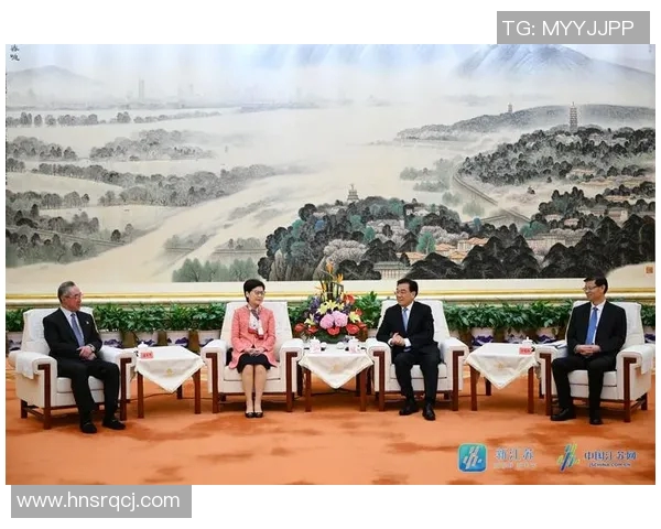 李泓澎:探索科技与人文交融的新视野与未来发展之路 李泓澎:探索科技与人文交融的新视野与未来发展之路