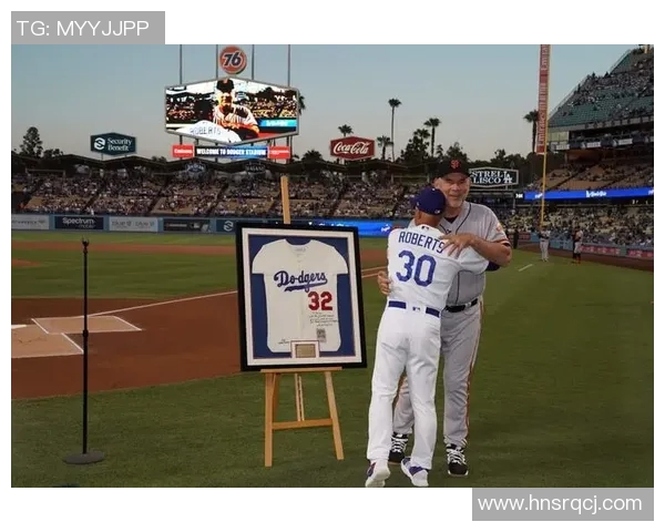 米兰与其姆奇精彩对决直播全程回顾与分析